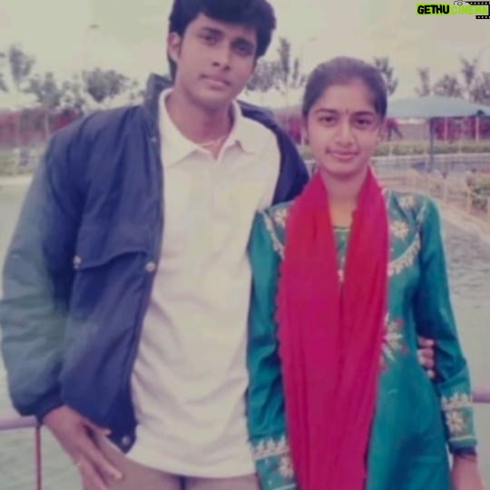 Prem Kumar - 36.3K Likes - 😍"YOU call it MADNESS, but I call it LOVE”❤️
🤩“WE can only LEARN to LOVE by LOVING”🤗
#Valentine'sDayCelebrations#latepost#PRINCEMYLOVE@premnenapirali
#25YearsofLOVE#1999#2023🥳