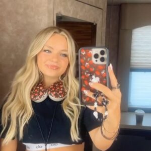 Actress Pressley Hosbach HD Instagram Photos and Wallpapers July 2024