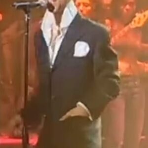 Prince Instagram - Prince’s fourth song on Musicology, “Life ‘O’ The Party,” was originally recorded on September 1, 2002. This smooth number is filled with references to Michael Jackson, Dr. Dre, and even Prince’s saxophonist Candy Dulfer who played her horn, and sang on the track with Chance Howard.

Follow @officialpaisleypark for more announcements and events! 💜