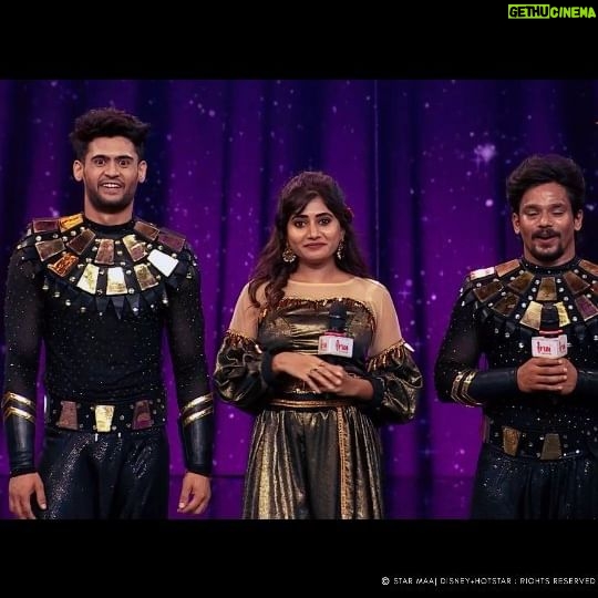 Prince Yawar - 30.4K Likes - Don't miss our Teenmaar performance this weekend only on @starmaa #neethonedance2.0
Thank you @mehaboobdilse Bhai that was great working with you.
Choreographed by @priyankashetty046
@endemolshineind
#neethoneance2 #princeyawar