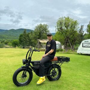 Prinya Intachai Instagram - The best way to enjoy nature along with the weekend #RydeKart #RydeKartBike
#eBike
