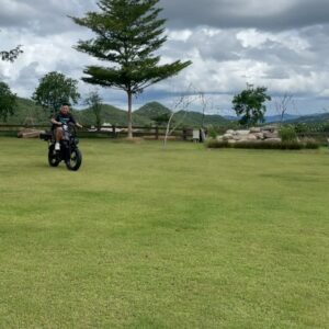 Prinya Intachai Instagram - The best way to enjoy nature along with the weekend #RydeKart #RydeKartBike
#eBike