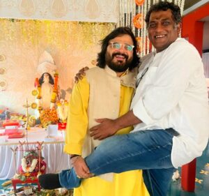 Pritam Chakraborty Instagram - Happy Vasant Panchami ✨
Shubho Saraswati Pujo 🙏😇
@anuragbasuofficial

#vasantpanchami #saraswatipuja #gratitude