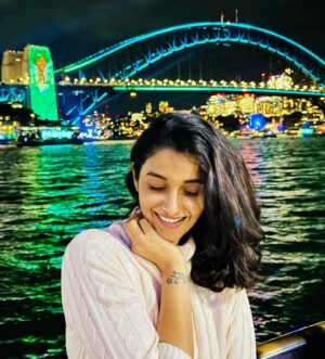 Priya Bhavani Shankar Instagram - Sydney, the city that is practically my second home. For the first time in all my million visits, I paused and noticed how beautiful this place is, how kind the people are. Almost after 6 years, with a heart full of love and gratitude I revisited the city, had Malaysian in our fav little spot, took a lonnngg walk, grabbed coffee, talked, laughed, watched the city light up, sat there in silence, lived the moment and thanked the universe for giving us each other❤️