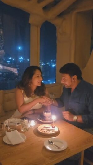 Priya Marathe Instagram - THROWBACK hai.. 😬
#anniversarycelebrations❤️