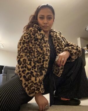 Priya Paramita Paul Instagram - Let's wear some high fashion with the wild cat…
Shall we?

#priyaparamitapaul #highfashion #styled #furjacket #leaopardprint