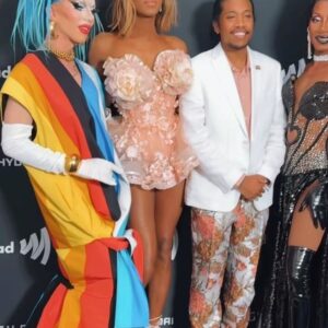Priyanka Instagram - In NYC doing the Met Gala theme right to present at the @GLAAD awards! 

I only said one unhinged thing and it was: 

“I could have been arrested for doing drag in the US which means I wouldn’t be able to work in the US ever again….how would you SURVIVE without me America!?!?“

living the “fairytale” fantasy, and I wouldn’t have it any other way! 

Season 4 @werehere airs every friday at 9pm/et on @hbo @streamonmax @cravecanada starring @latriceroyale @sashavelour @jaidaessencehall and me, @thequeenpriyanka! 

photos @seekaxiom 
photo assistant / ryan’s lover @artificialsugardaddy 
makeup @callitodeh 
outfit @starkerscorsetry 
shoe @stevemadden 

#werehere #hbo @humanbyorientation #rupaulsdragrace #canadasdragrace #metgala #newyork #glaadawards