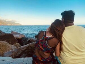 Priyanka Chincholi Instagram - I will love you unconditionally until the end of time🩵 @rakesh170684 

#uk #london #priyankachincholi #prikesh #rpforever #rakeshkumar #travelcouples #monterosso #italy