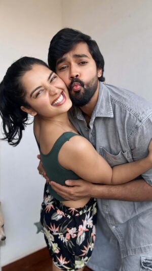 Priyanka M Jain Instagram - Shivu be ready to do this everyday🤣🤣👊🏻
@shivakumar_marihal 🤣🧿

#annoying #annoyingpartners #love #friendsforever #bff #heart #my #shiv #shivpriya #prishiv #priyanka #priyankajain #priyankamjain #bb7 #biggboss #biggbosspriyanka #neverendingtales #shivakumar #shivakumarmarihal