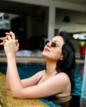 Priyanka Mondal Instagram - Life is a pool of possibilities