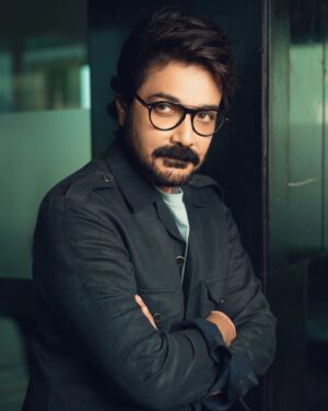 Prosenjit Chatterjee Instagram - Game on !!

Photo : @soumya_singha_photography
Outfit @sagarnihalaniofficial 
Styling @sizaa92
Assisted by @isuvosri13
