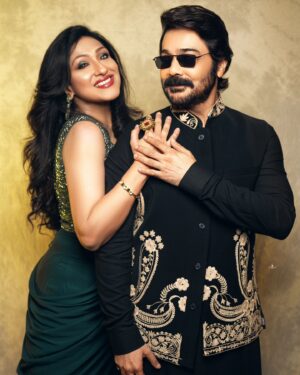 Prosenjit Chatterjee Instagram - 50 not out....আমরা "অযোগ্য" জুটি !!....দেখা হচ্ছে সিনেমা হলে এই ৭ই জুন...#Ajogyo 

📷 @soumya_singha_photography