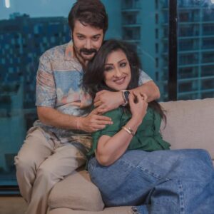 Prosenjit Chatterjee Instagram - অযোগ্য... আমাদের ৫০তম সিনেমা আসছে ৭ই জুন...

@kgunedited @prosenstar @surinderfilms