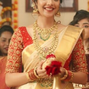 Pruthvi Ambaar Instagram - #haraisuve #milananagaraj #pruthviambaar #vijayprakash #kaviraj  #forregistration #haraisuvevideosong #rkharish #kannadavideosong #videosong #kaddukadduvideo #airaaudupi #deepakdoddera  #videosong #kannadafilmsong #kannadamoviesongs  #familydrama #jhankarmusic #reels #instagram