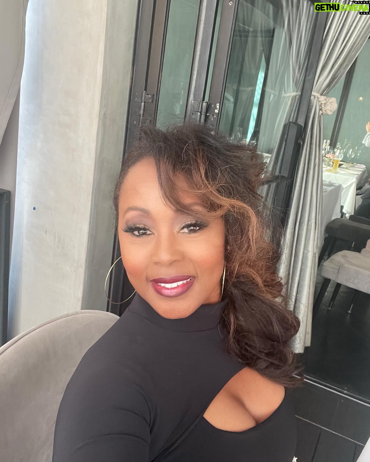 Ptosha Storey - 695 Likes - THANK YOU family ! I truly appreciate all the love and support you have given me throughout this Emmy journey. What an amazing ride and I am honored to have a seat at the Emmy table . Thank you for rolling with me in all that I do . Iām forever grateful šš¾
Love ,
Emmy Nominated Actress Ptosha Storey