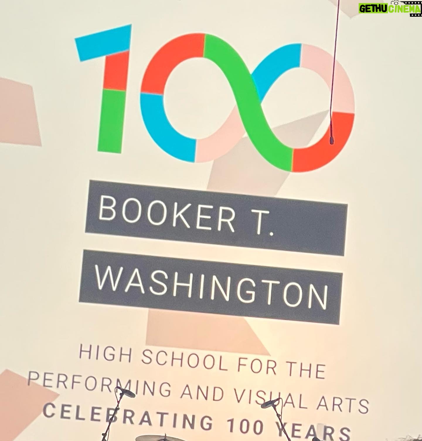 Ptosha Storey - 429 Likes - About Last Nightā¦had a magical time performing in my high school alma maters 100th Anniversary Celebration. It was so great to be home and to see so many of my fellow classmates and teachers. What a time ! š
Happy 100th Anniversary Arts Magnet High School at Booker T. Washington. Thanks for the life changing journey and all the wonderful memories. Happy 100th Birthday and hereās to many more ! š„
(Swipe)
# Hapoy100thBirthday
#bookertwashingtoncentennial
#ThankYoušš¾