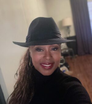 Ptosha Storey Instagram - Hey Family ! 
It’s thankful Thursday . Let’s get it ! 💪🏾💕

#blessings 
#itsyourtime 
#theoval
#theovalonbet 
#prayfornancy