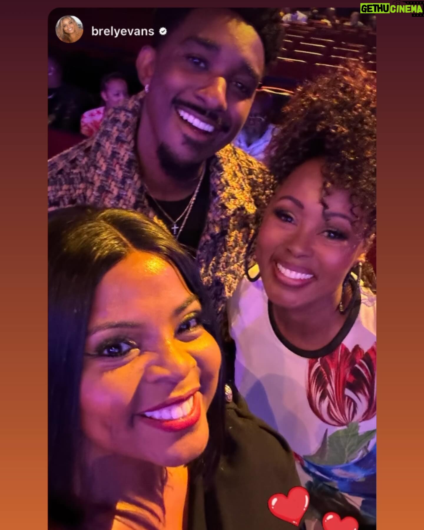 Ptosha Storey - 830 Likes - BET AWARDS 2024š„š„š„Live with @jordanljones ( swipe)
So good to see old friends @brelyevans @thechuckwest @aarondspears and so many more . #Goodstimes
#betawards2024
#BETAWARDS
#BET
#Celebratingtheculture
#itsaboutusš
#culturesbiggestnight