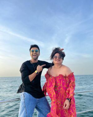 Pulkit Samrat Instagram - Happy Birthday yo!! These few pictures won’t do any justice to the time we’ve shared together, to the madness we’ve witnessed  and the immense love that I have for you!! ❤️🤗🥳🍻🪩🕺😘 
Wish you all the love, luck and good health in the world.. May this year bring to reality, your dreams, aspirations and desires!Here’s to many milestones together. Love you! ❤️🍻 @meenalpaliwal16