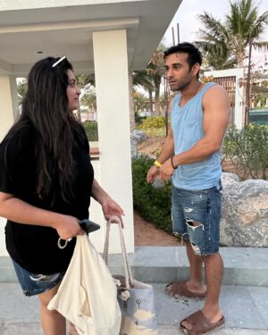 Pulkit Samrat Instagram - Happy Birthday yo!! These few pictures won’t do any justice to the time we’ve shared together, to the madness we’ve witnessed  and the immense love that I have for you!! ❤️🤗🥳🍻🪩🕺😘 
Wish you all the love, luck and good health in the world.. May this year bring to reality, your dreams, aspirations and desires!Here’s to many milestones together. Love you! ❤️🍻 @meenalpaliwal16