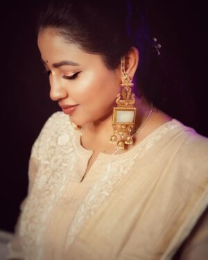 Pupul Bhuyan Instagram - Simplicity meets sophistication in Indian couture ✨🧿💕