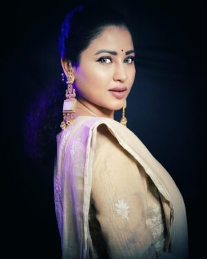 Pupul Bhuyan Instagram - Simplicity meets sophistication in Indian couture ✨🧿💕