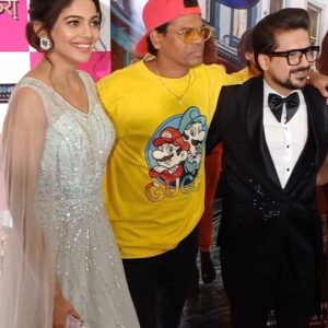 Pushkar Jog Instagram - "मुसाफिरा" सिनेमाच्या ग्रॅन्ड प्रिमियर सोहळ्याला सिद्धार्थ जाधव, पुष्कर जोग, पुजा सावंत, स्मृती सिन्हा, दिशा परदेशी  यांची हजेरी.....🍁🍁🍁🌟🍁🍁
.
#Musafiraa #pushkarjog #poojasawant #grandpremiere #marathiaaplakatta #screening