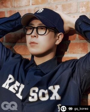 Pyo Ji-hoon Instagram - GQ & MLB와 함께한 지훈이🙂🙂

-
#협찬 표지훈의 일요일에 동행했습니다. 아침 햇살과 함께하는 산책부터 음악 작업실에서의 시간, 대본 연습을 마친 뒤 즐기는 소소한 티타임, 전기스쿠터를 타고 집으로 돌아가는 퇴근길까지. 그의 일상에 스며든 MLB룩이 이 모든 순간을 더욱 스타일리시하게 빛냈습니다. 라이프스타일에 에지를 더하는 MLB와 함께한 표지훈의 하루로 초대합니다.
-
@pyojihoon_official @mlbkorea #PO #표지훈 #PYOJIHOON #피오 #MLB #MLB모자 #GQKOREA
-
EDITOR 하예진
PHOTOGRAPHER 윤송이 @songgge 
STYLIST 김성덕 @kimseongduck 
HAIR 김성환 at 순수
MAKE-UP 김효정 at 순수
ASSISTANT 조은서