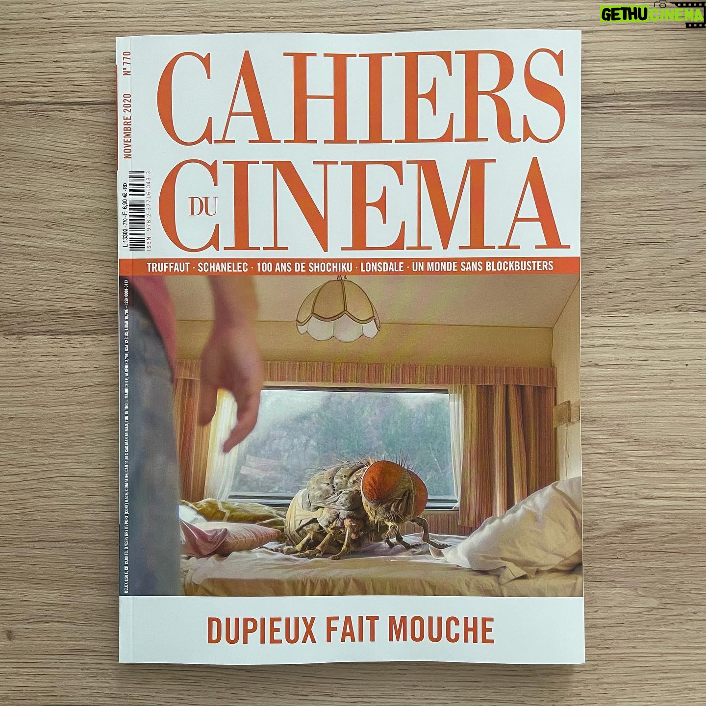 Quentin Dupieux - 5.7K Likes - MANDIBULES dans les cahiers de Novembre !! Bisous @hugoselignac @davidmarsais @gregoireludig @adeleexarchopoulos @india.hair @elvis.romeo @coralierussier @raphael.quenard #brunolochet @metronomy @clsfxatelier69 @clement.wintz @afonsoliv et toute lāeĢquipe du film !!! Sortie le ____ ?