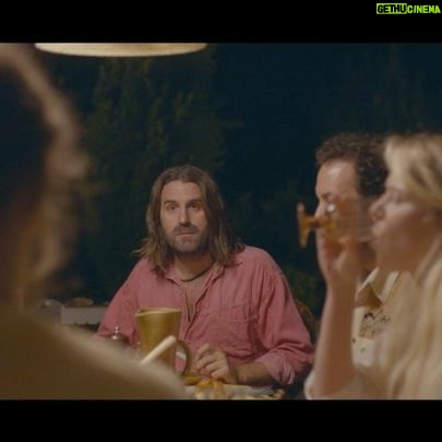 Quentin Dupieux - 6.7K Likes - Jāaime tellement šAgnĆØsšque je publie un extrait sans lāaccord de @memento.distribution ⢠MANDIBULES enfin (š°) au cinĆ©ma le 19 Mai. Bisous @adeleexarchopoulos @gregoireludig @davidmarsais @elvis.romeo @india.hair @coralierussier @raphael.quenard @beyonce (jāai taguĆ© beyonce, on sait jamais) ā¢