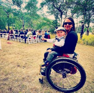 Quinn Brett Instagram - Science day! 🦢 & 🐝 😀
.
.
Sex. Yes disabled people have it. Yes, disabled people enjoy it, desire it, are good at it, enjoyable to do it with. Most I would suggest are even kings and queens at it —- a byproduct to be open with communication, desires, adaptations and needs. #intimacy 
.
.
.
It might feel different to us or require a few more props—- but honestly everyone has their hang-ups and their fetishes behind closed doors.  Is being disabled really that different?  #judgement 
.
.
.
Babies. Yes those can still happen to.  Via all the fancy and helpful ways that every other human deals with.  From infertility, to dryness, needing help with erections, c-sections, natural birthing and surrogacy …the list goes on. 
.
.
.
Disability can deepen the challenge at times but again, parenting is freaking tough for everyone. #normalize 
.
.
.
The more you know, the more we all know!  Questions?  Ask away. #dontberude 
.
.
.

.
.
.
 .
#climbing #rockclimbing #enduranceathlete #skiing #mountains #mountainbiking #trailrunning #running #roadbiking #crossfit #yoga #paragliding #outdoors #athlete #spinalcordinjury #spinalcordresearch #paralyzed #medicine #wilderness #babies #pregnancy #disability #education