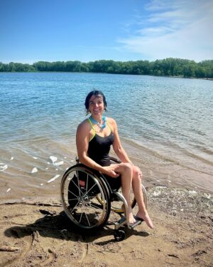 Quinn Brett Instagram - When you plop a girl back into Minnesota 😍 good old lake crossing for the soul! 

#myjam #homesweethome #watersports #paralyzed #spinalcordinjury @adidasterrex