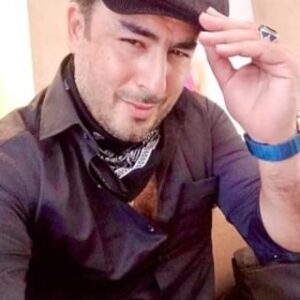 Rabie Kati Instagram - آخر الرومانسيين ….

لأصحاب الذوق الرفيع فقط ….

محبتي ….

@rabiekati 
#rabie_kati #gentleman #beauty #actor 
#المغرب #ربيع_القاطي #العرندس #الرومنسية #الحب #العشق #الزمن_الجميل