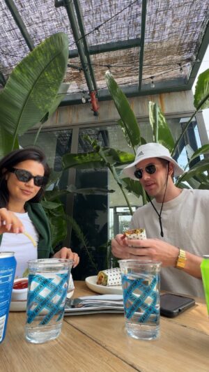 Rachel Brann Instagram - we love them. we need them. 🩷 #brunch #besties #heartandtummyfull