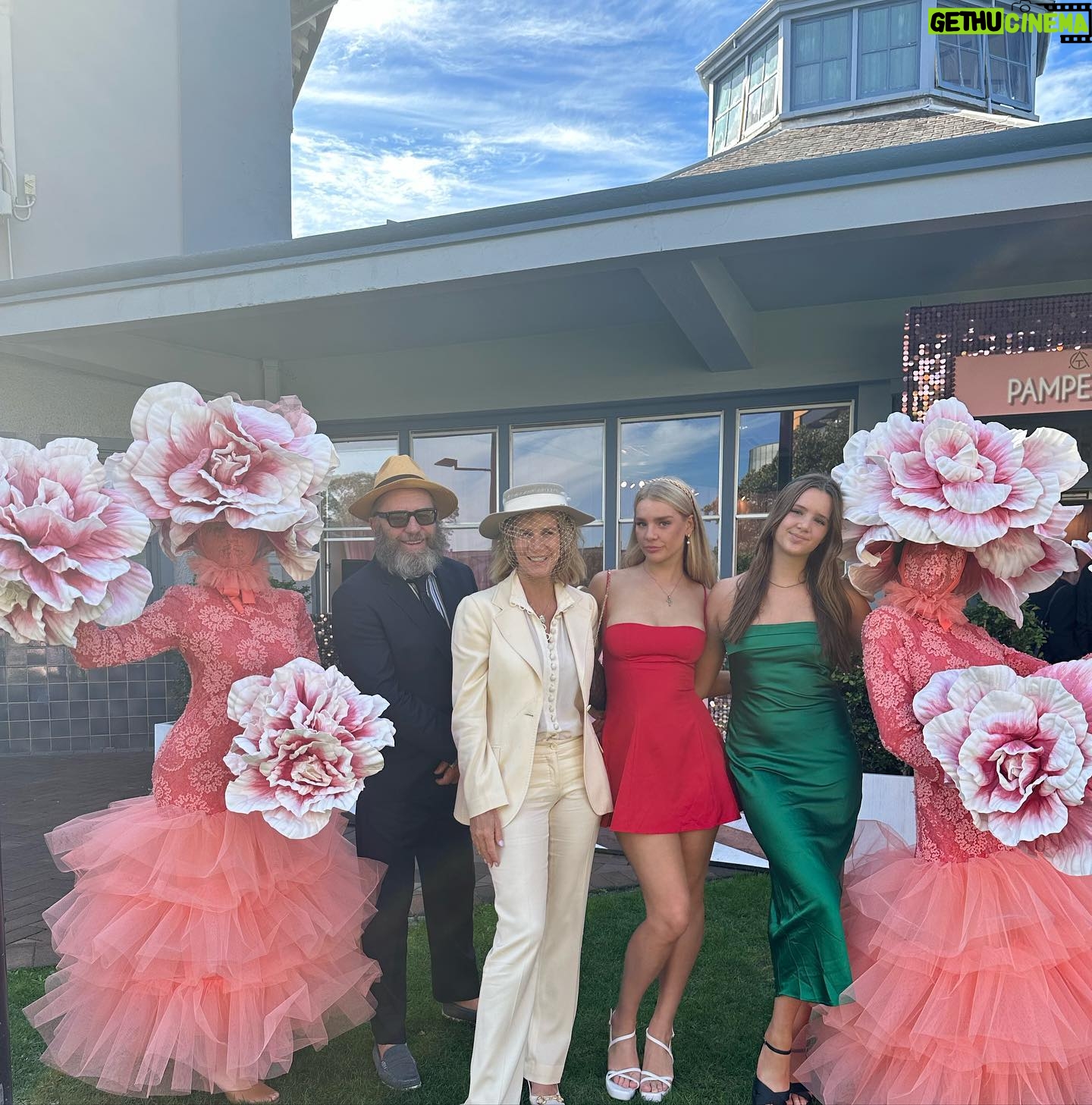 Rachel Griffiths - 0.9K Likes - @royal_randwick_racecourse #schwepps stakes