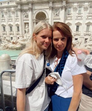 Rachel Griffiths Instagram - So this little baby is 17.  Being your mama has been the greatest gift . Love you so much my baby giraffe @addytayylor .