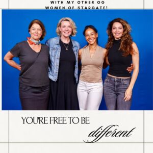 Rachel Luttrell Instagram - With my other OG Women of SG! Nod to Basingstoke. Happy Friday all!!!
#womensupportingwomen #fiercewomen