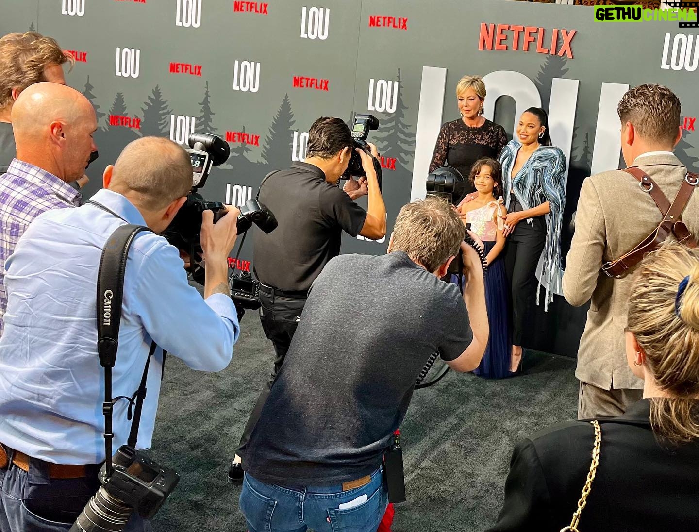 Rachel Luttrell - 748 Likes - More from last night’s red carpet with my baby❤️ ⠀
#RidleyAshaBateman #LouNetlfix #lou
⠀
⠀
⠀
⠀
#redcarpet #allisonjanney #jurneesmollett #jjabrams #loganmarshallgreen #proudmama