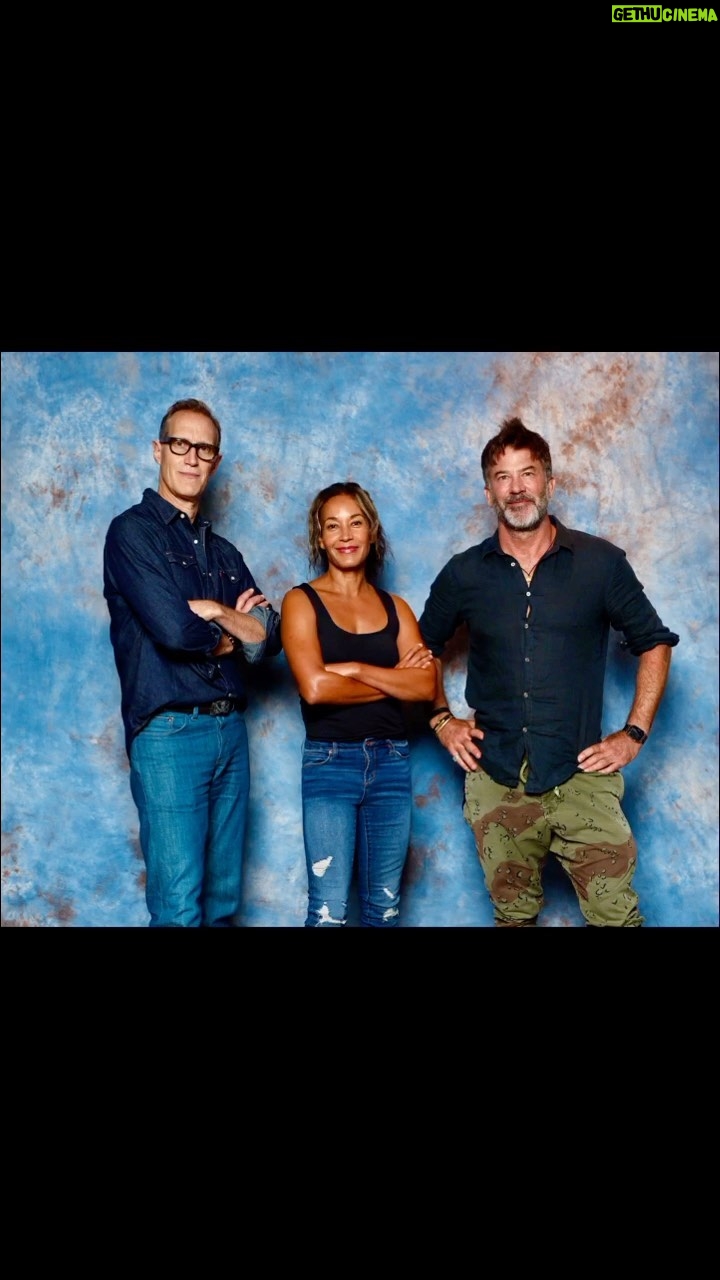 Rachel Luttrell - 2.2K Likes - Loved catching up with these wonderful old friends! 💙
⠀
#DragonCon ⠀
⠀
⠀
#dragoncon2022 #friendshipismagic #stargateatlantis