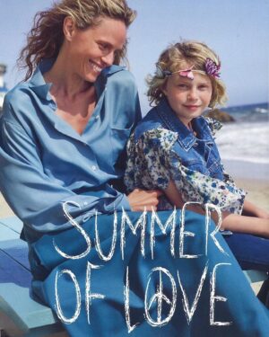 Rachel Roberts Instagram - What I would give for five minutes back here. ❤️ #takemebacktuesday 

Throwback to me and mini me….one of my favorite stories. 💙#homesweethome #wishtheycouldstaylittle 
——————————————
@marieclaireitalia by @mel.karch @lauras9226 @peterbutlerhair @sergiocorvacho @peter.mcclafferty