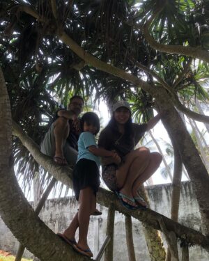 Rachel Viccaji Instagram - More Fam time and adventure time in Sri Lanka.