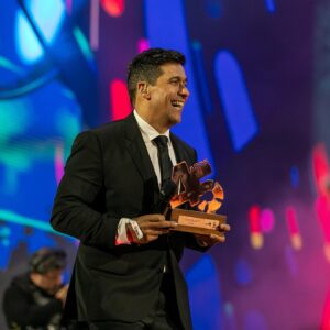 Rafael Araneda Instagram - 45 años de @teleton_chile finalizan de la mejor forma!!! Superando la meta de forma extraordinaria !!! Chile no defraudó!!! Vamos Chilenos 🇨🇱❤️