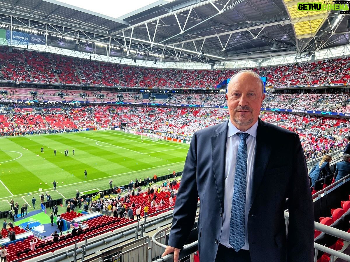 Rafael Benítez - 7.7K Likes - Congratulations to Real Madrid, @mrancelotti and the staff and players, and also to Dortmund for a great match. It was a brilliant night of football at the highest level. 🏆 🎉
#ucl #championsleague