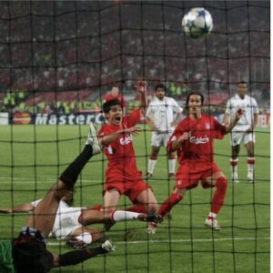 Rafael Benítez Instagram - Made a mark 

#UCL #Semifinals #istanbul  #Memories