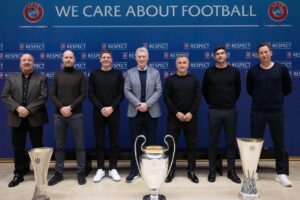Rafael Benítez Instagram - 22nd UEFA Elite Club Coaches Forum

After a two-year break due to the COVID pandemic, we were back again at the House of European football in Nyon to exchange views on the main issues affecting European club competitions and discuss various topics and challenges that concern our work.This year’s edition of the UEFA Elite Club Coaches Forum focused on the new club competition format, financial sustainability and refereeing.

#UEFA #Coaches #Nyon #Meeting