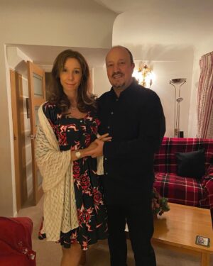 Rafael Benítez Instagram - Merry Christmas 🎄 Hope everyone is having a great day! 

Feliz Navidad 🎄 Espero que tengáis un buen día!