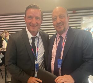 Rafael Benítez Instagram - Back in Istanbul, good memories and good friends 🏟️

#championsleague #ucl