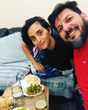 Rafael Cavada Instagram - Después de dormir a Celeste y a Filippo nuestra cena para celebrar. Feliz cumple @fiorella_choca.