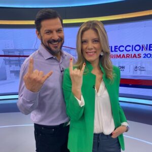 Rafael Cavada Instagram - Así arrancamos a las 07:30 el día con @monicarincon2017 , que para ella fue re heavy. Máxima admiración y respeto por ella que sigue al aire. #KillerQueen