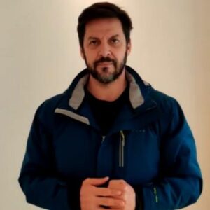Rafael Cavada Instagram - Más info sobre este curso @elartedevivirchile